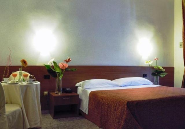 Hotel Villa Giusy Castellaneta Marina Habitación foto